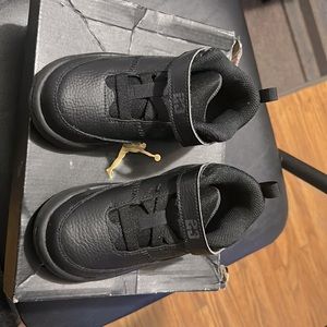 Toddler Jordan shoes size 9c